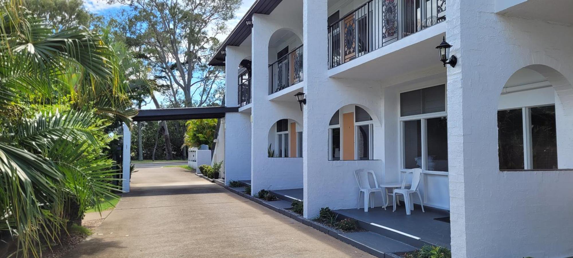 Tower Court Motel - Adults Only Haven Херви-Бэй Экстерьер фото