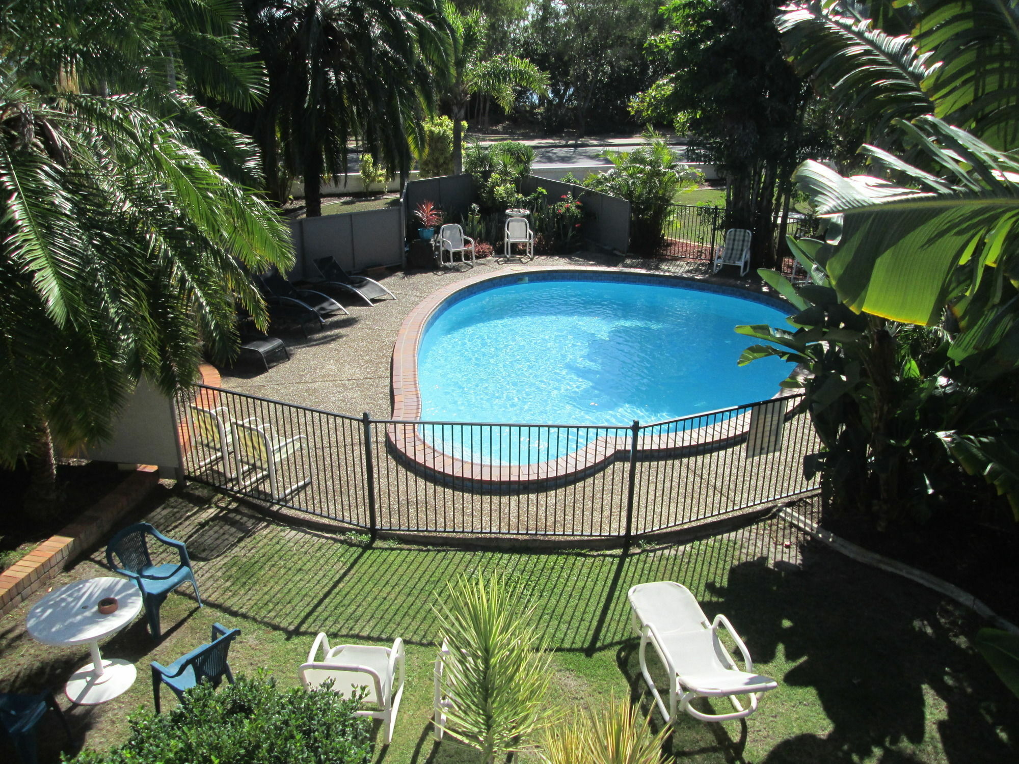 Tower Court Motel - Adults Only Haven Херви-Бэй Экстерьер фото